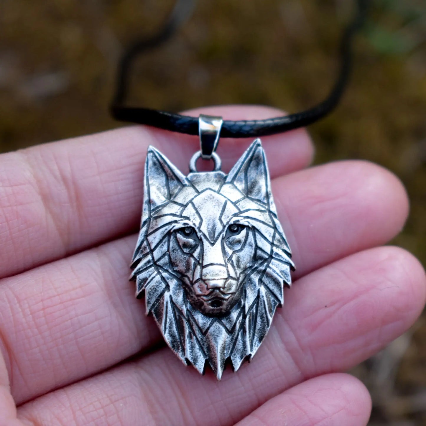 Wolf Head Pendant Necklace