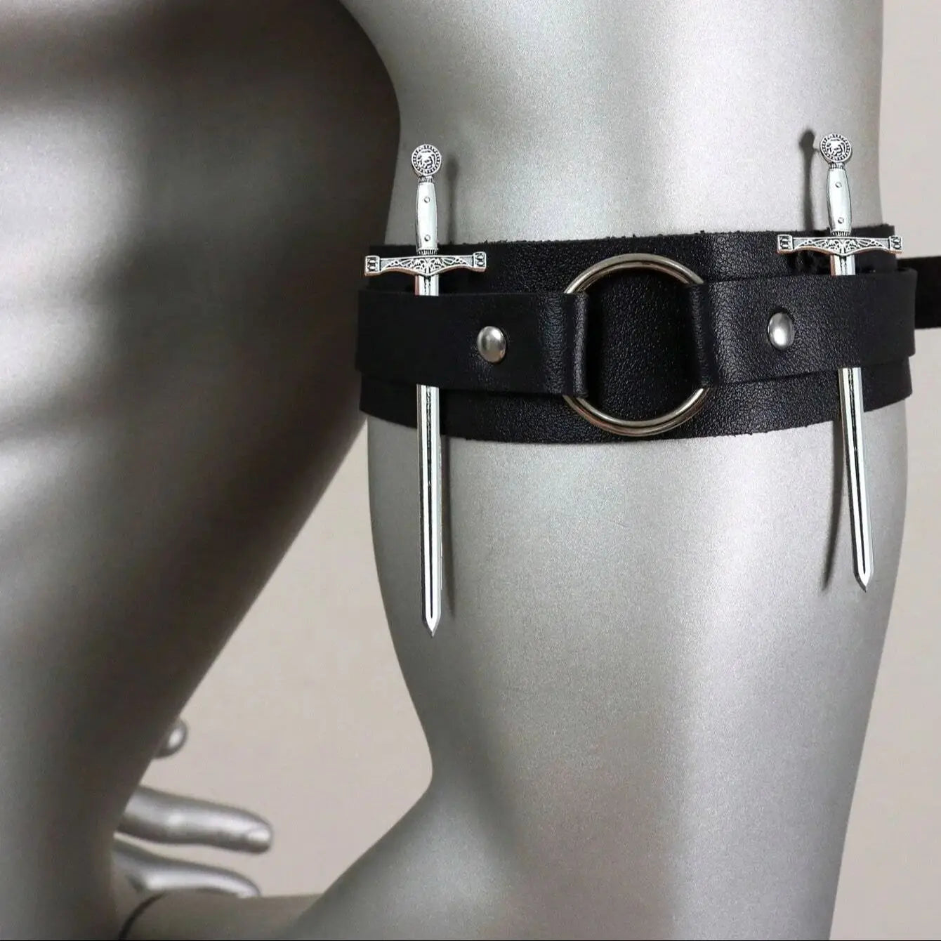 3pcs Punk Style Black Leather Arm Bands With Metal Prop Sword Halloween Medieval Viking Style Performance Accessories