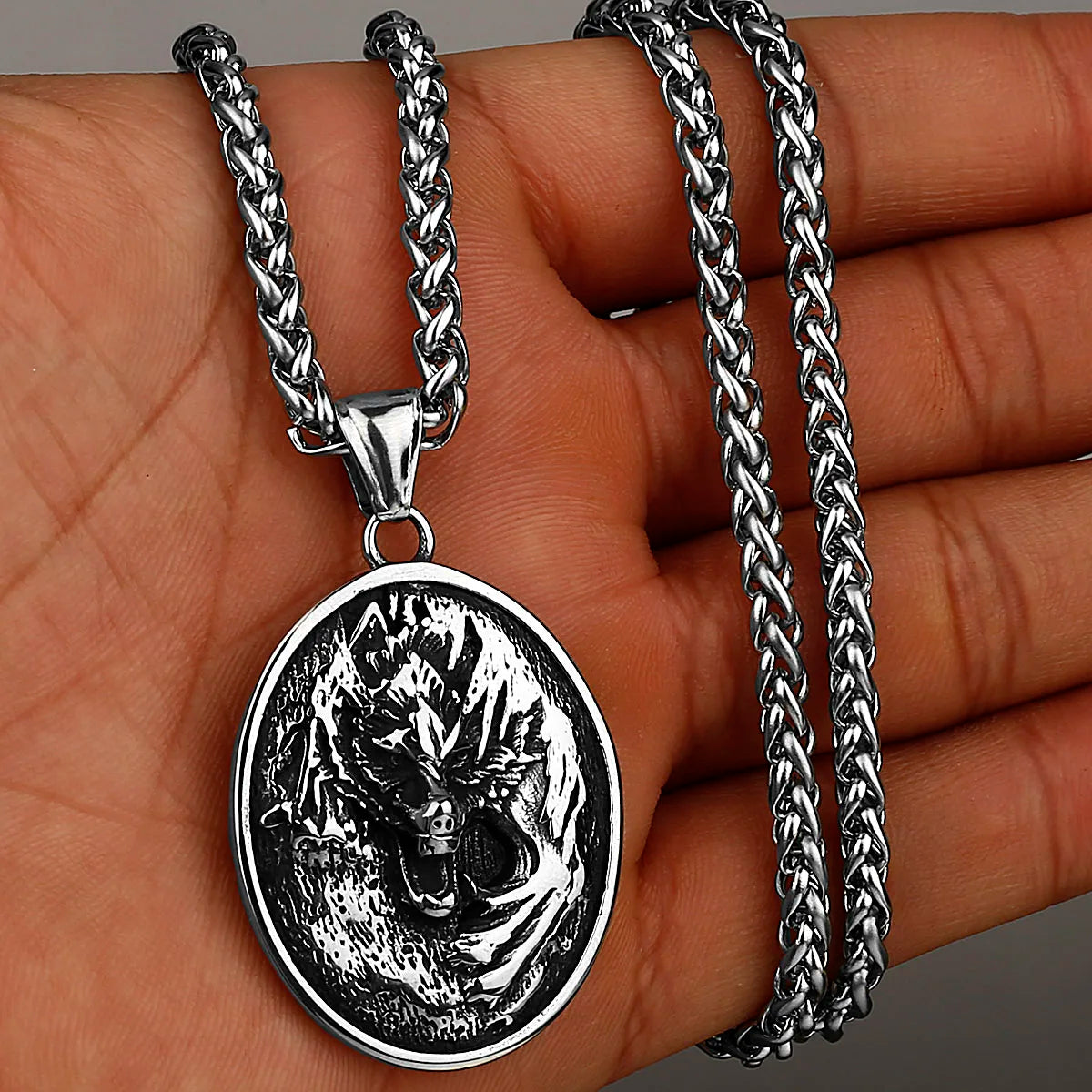 Viking Style Various Wolf Head Runes Original Stainless Steel Material Unisex Necklace Pendant Birthday Gift Factory Wholesale