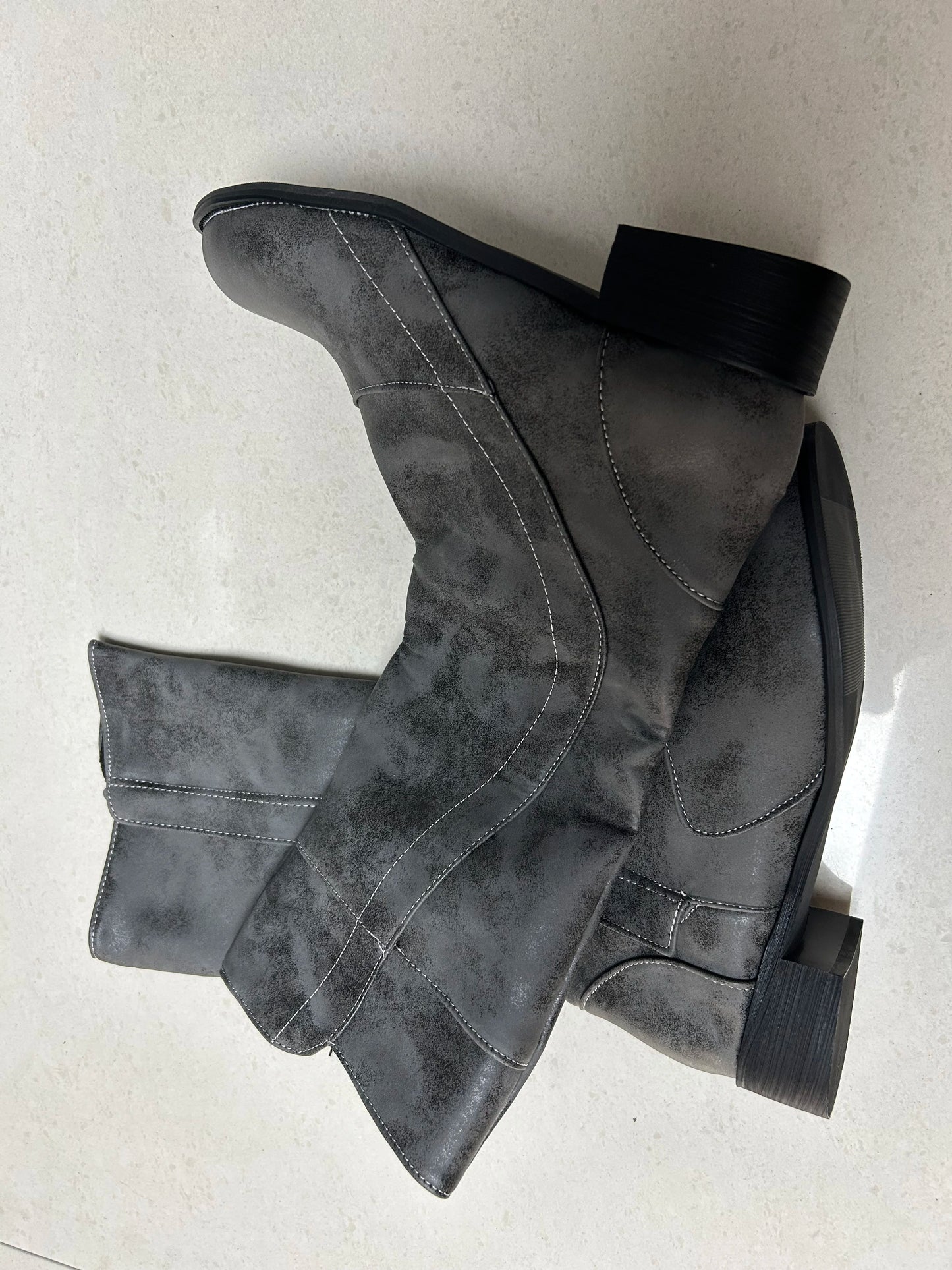 Medieval Viking New Men's Round Head High Boot 2023 Vintage PU Material Warm Long Sleeve Men's Boot