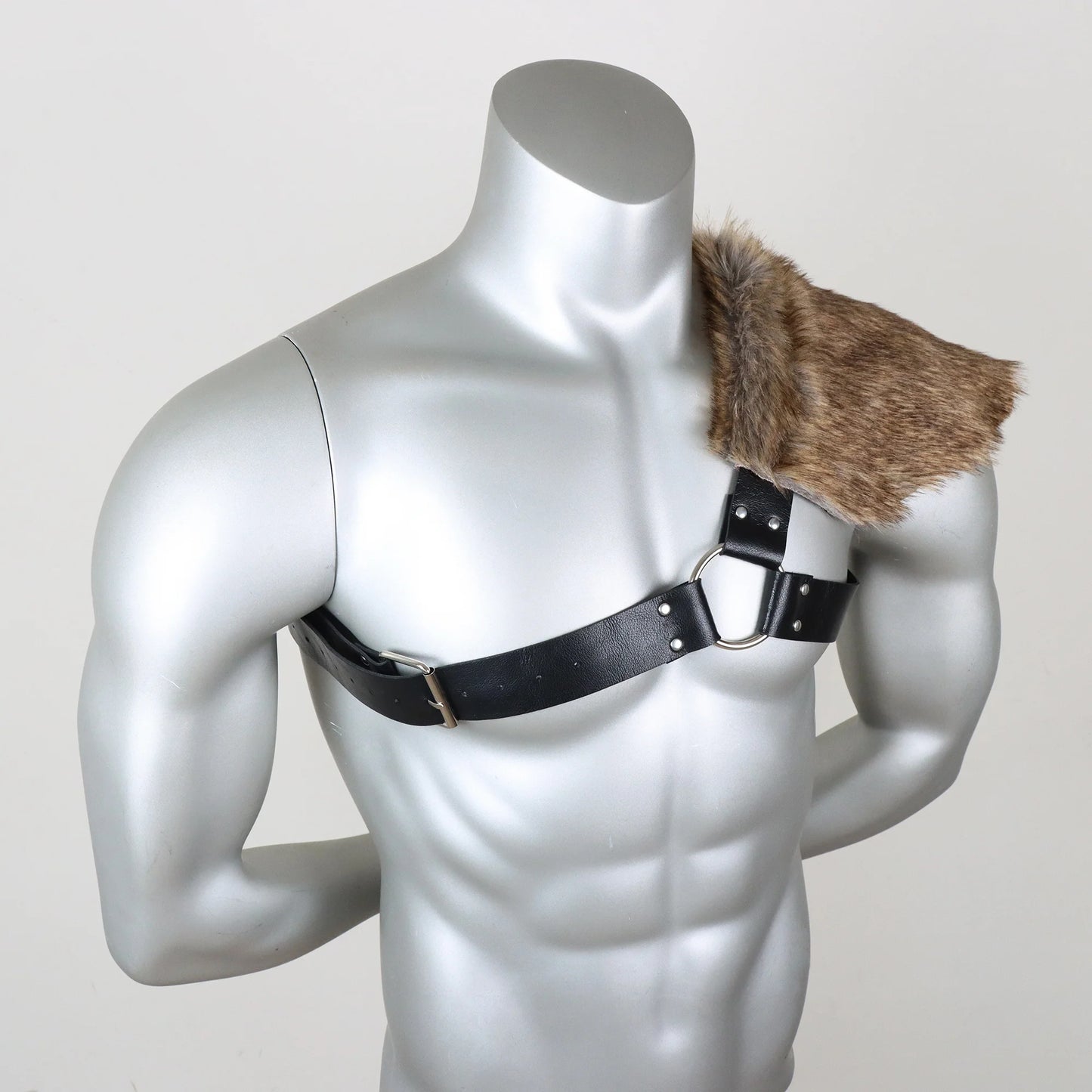 UYEE Man  Medieval Viking Fur Wrap Drape Shawl Barbarian Shoulder Cowl Mantle with Chest Belt Fur Capelet for Viking