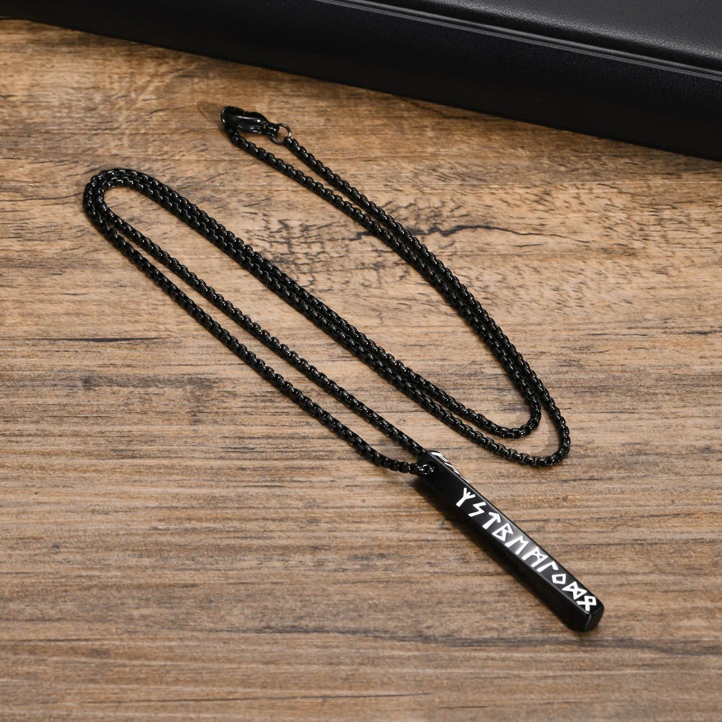 Viking Valknut Pendant Necklace for Men Stainless Steel Stylish Mobius Geometric Neckchain Norse Odin Collar Jewelry for Male