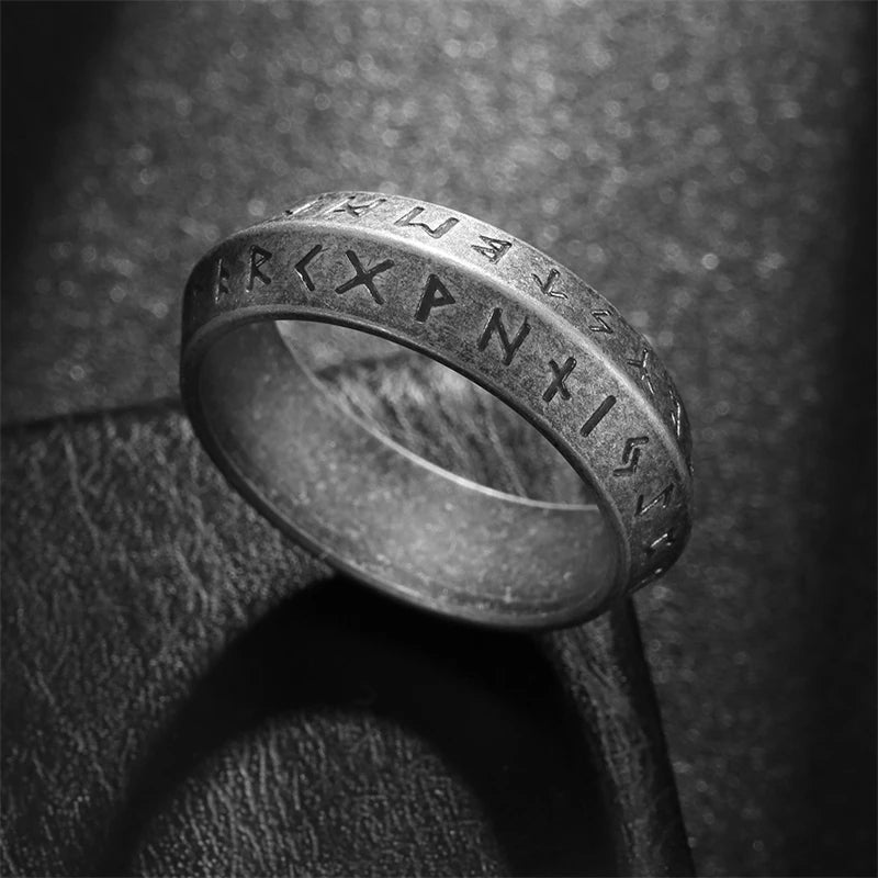 New Vintage Nordic Viking Rune Ring for Men Women Simple Stainless Steel Viking Odin Letter Ring Retro Amulet Jewelry Gifts