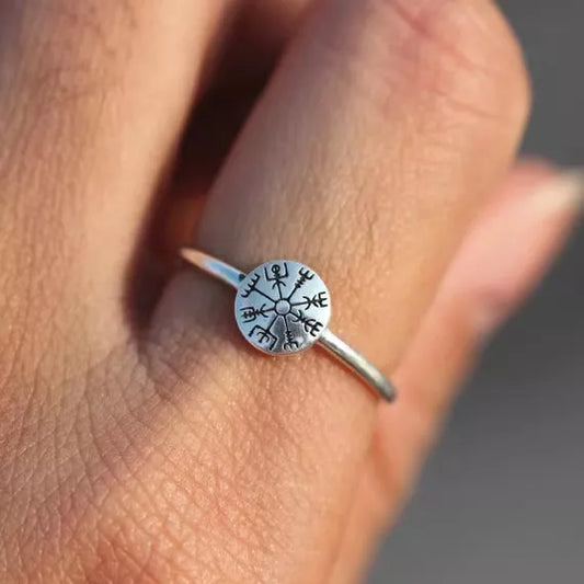 Nordic compass ring