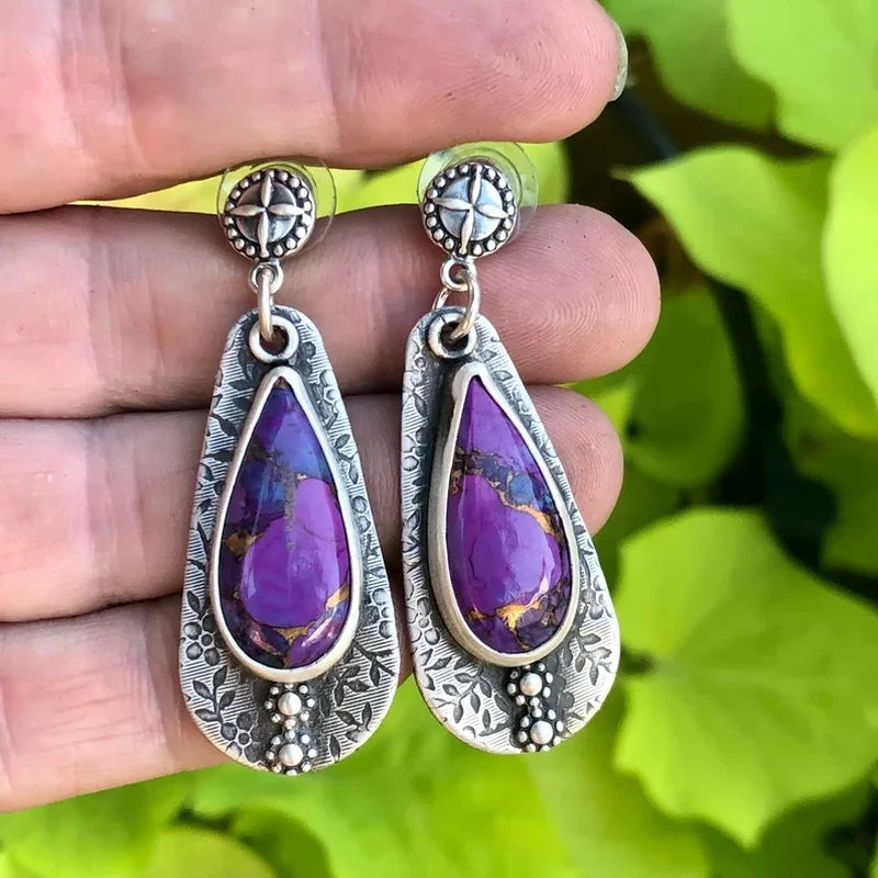 Vintage style earrings