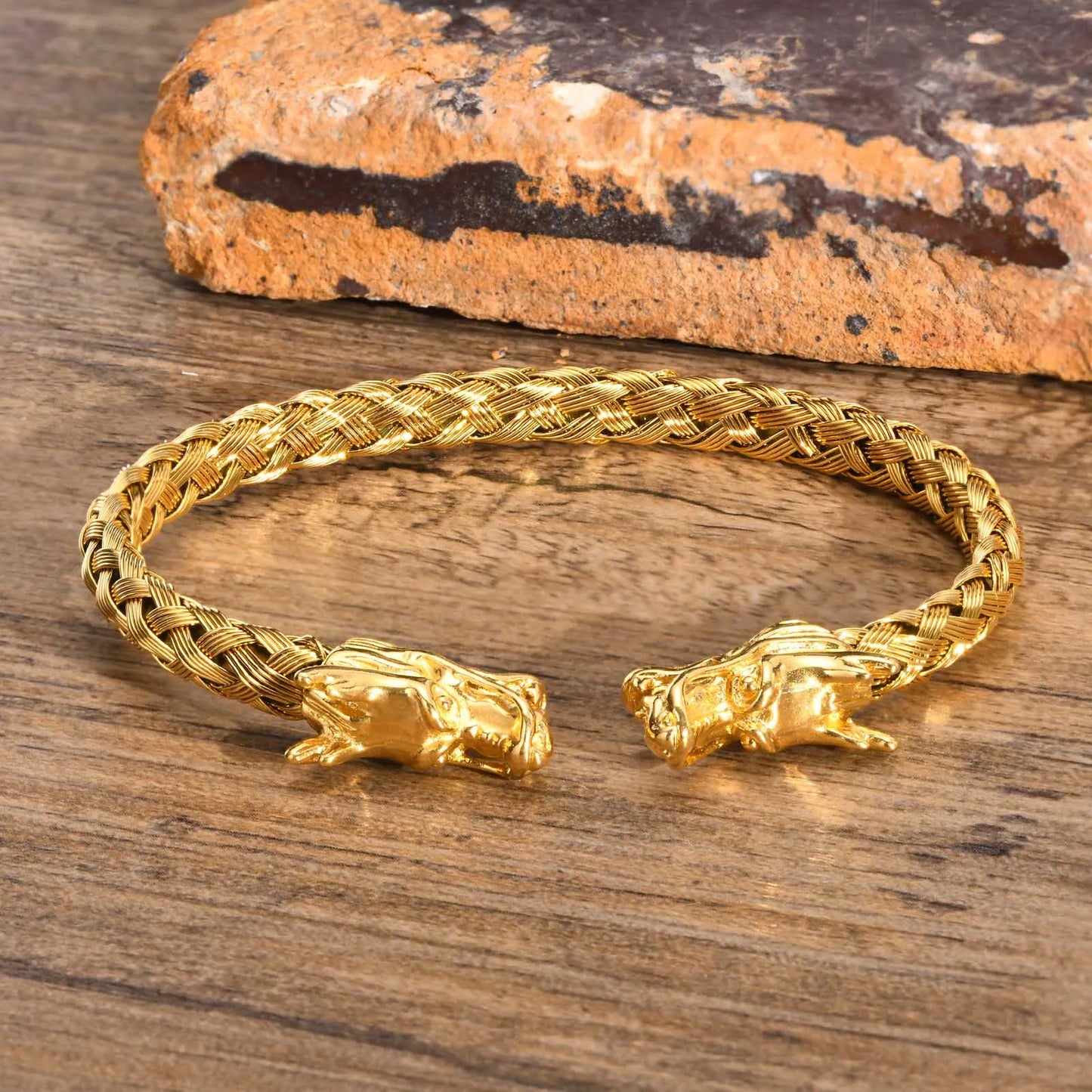 Dragon head loyalty bracelet