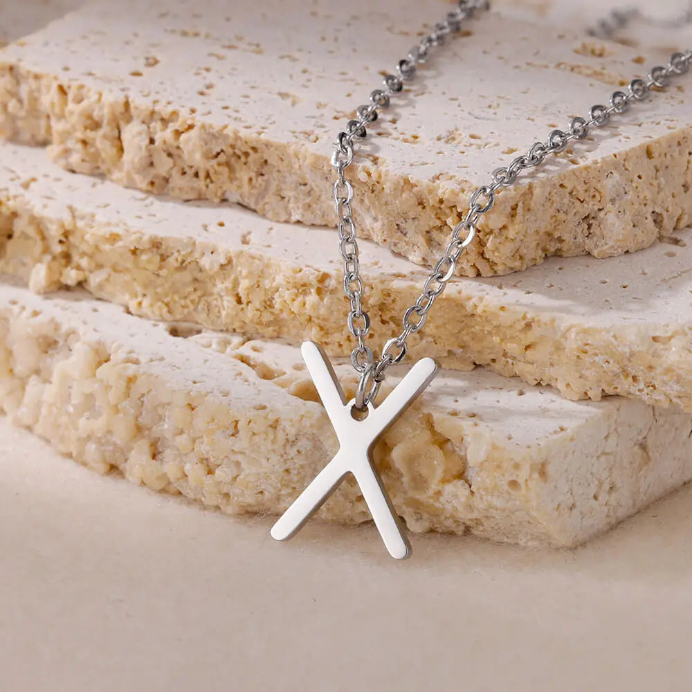 Viking Petite Rune Layering Necklace Elder Futhark Runes Feminine Delicate Norse Runic Pendants Minimalist Jewelry for Women