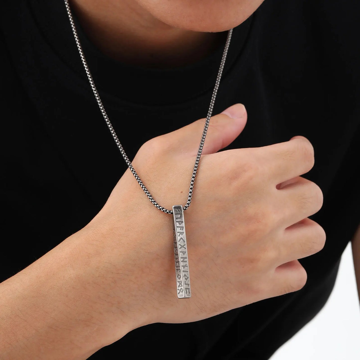 Vintage Nordic Viking Symbol Rune Vertical Twisted Bar Pendant Necklace for Men Stainless Steel Jewelry