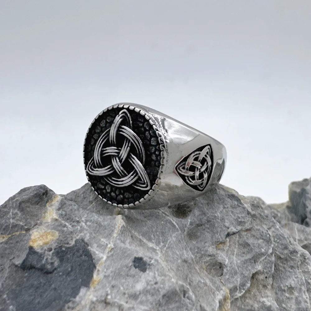 Vikings Style Solid Ring 316L Stainless Steel Jewelry  Punk Fashionable Round Celtic Knot Ring Size 7-13