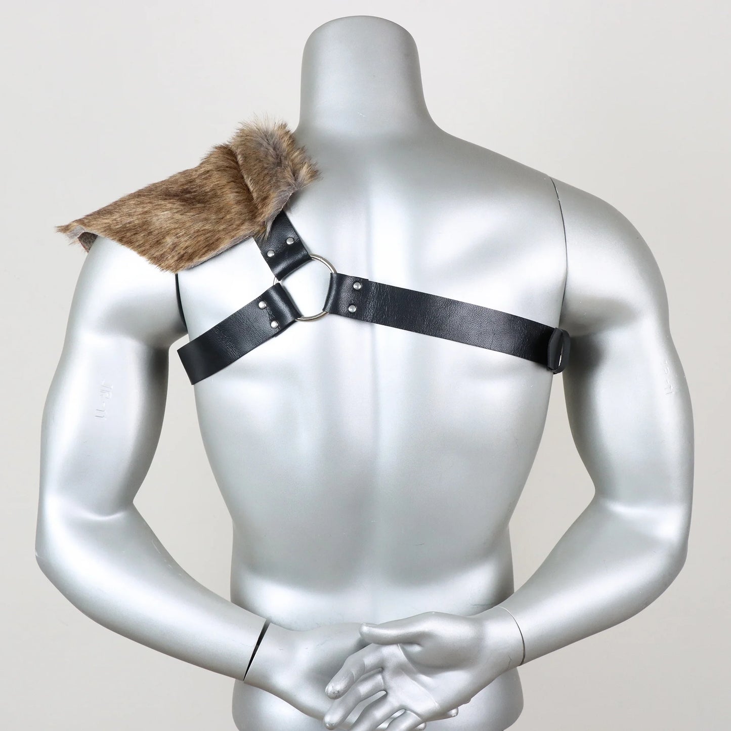 UYEE Man  Medieval Viking Fur Wrap Drape Shawl Barbarian Shoulder Cowl Mantle with Chest Belt Fur Capelet for Viking