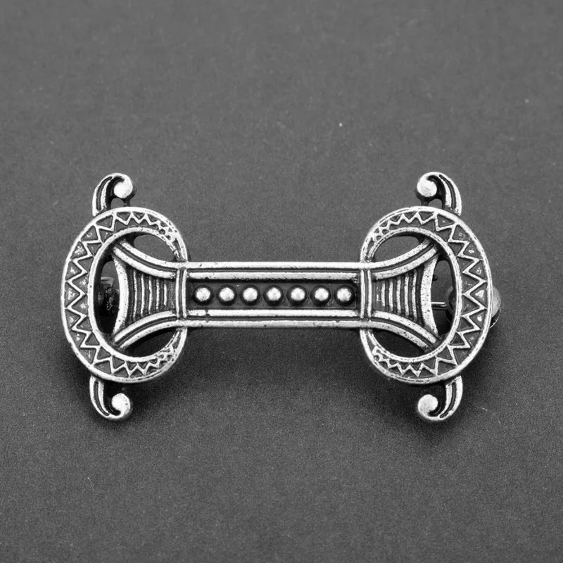 Viking Brooch For Women Medieval Rune Flower Shield Pin Brooch Cloak Shawl Pin Celtic Decoration