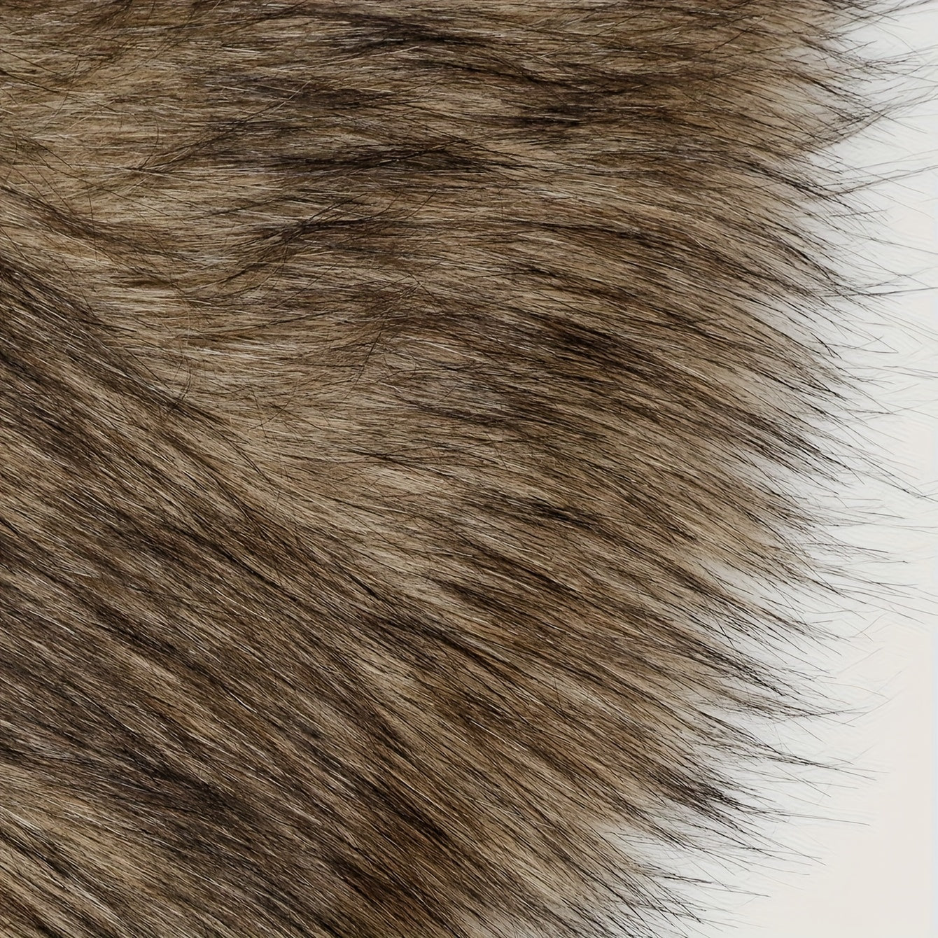 1 Set Medieval Warrior Costume - Fur Shawl with Belt, Fur Mantle, and Fur Collar, Viking-Inspired LARP Attire with Authentic Details